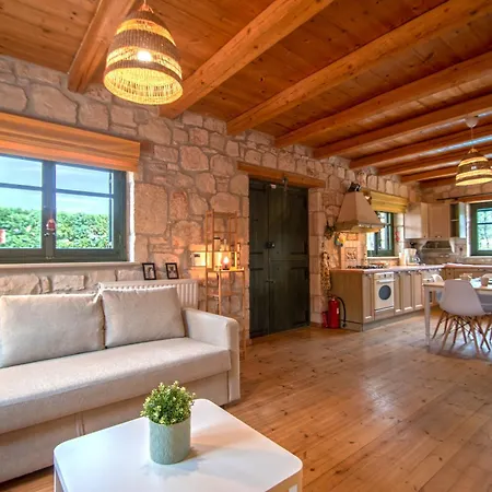 Valorys Stone House Villa *