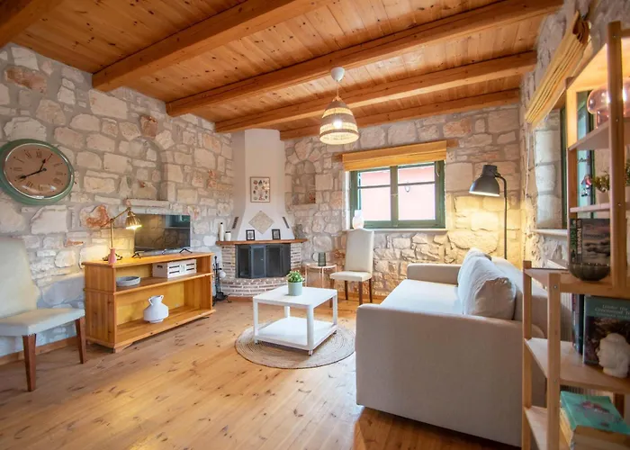 Valorys Stone House Villa *