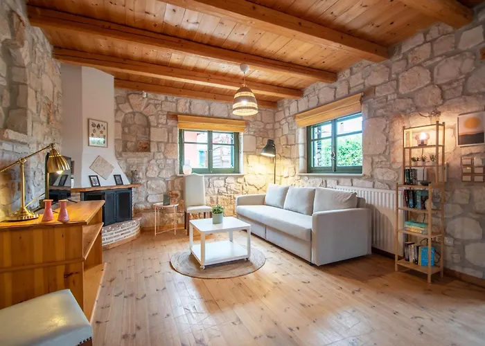Valorys Stone House * Vasilikí